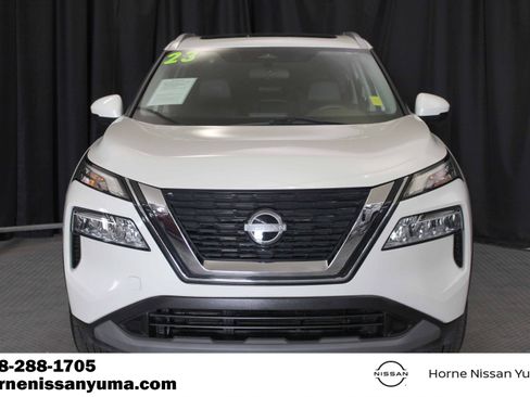 Used 2023 Nissan Rogue SV w/ SV Premium Package AWD/4WD image 2