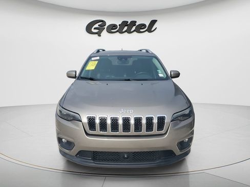 Used 2021 Jeep Cherokee Latitude Plus FWD image 2