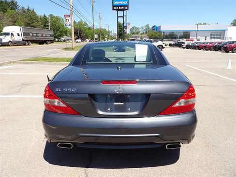 Used 2009 Mercedes-Benz SL 550 image 9