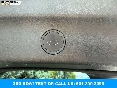 Used 2023 Tesla Model Y Long Range AWD/4WD image 28
