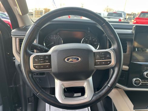 Used 2024 Ford Expedition Max Limited image 25