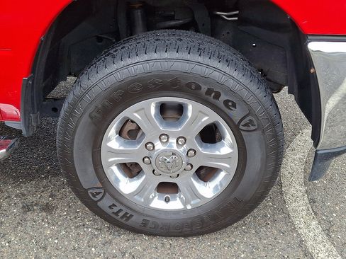 Used 2024 RAM 3500 Big Horn AWD/4WD image 9