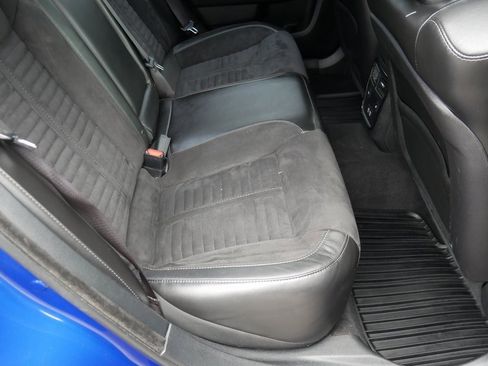 Used 2019 Dodge Charger R/T w/ Daytona Edition Group image 23