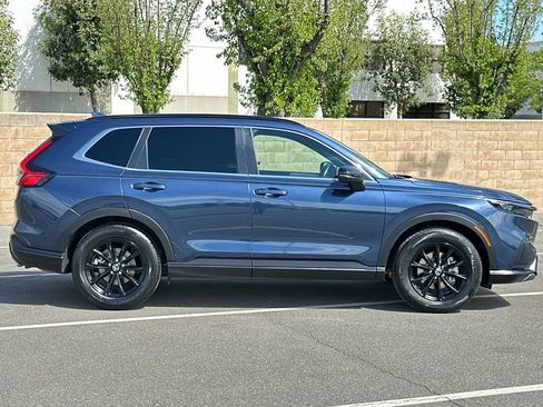 Used 2023 Honda CR-V Sport image 3