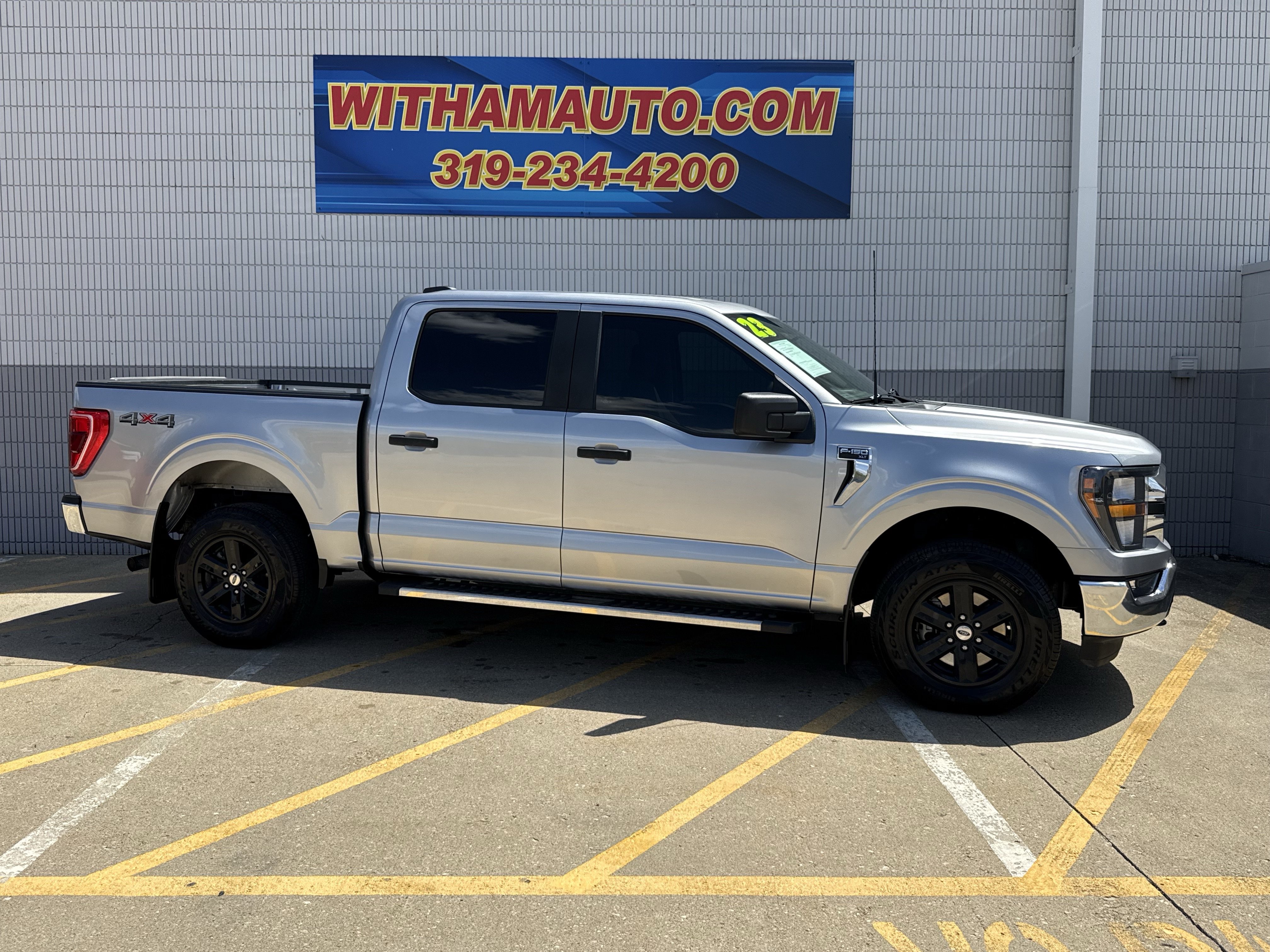 Used 2023 Ford F150 XLT AWD/4WD image 3