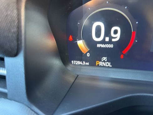 Used 2025 Ford Explorer ST-Line w/ ST-Line Street Pack image 26