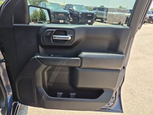 Used 2022 Chevrolet Silverado 1500 Custom RWD image 38