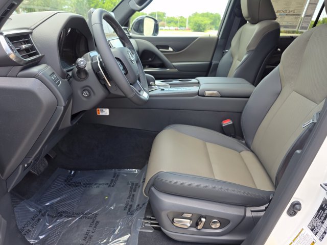 New 2026 Lexus LX 700h Overtrail w/ Accessory Package (Z1) AWD/4WD image 24