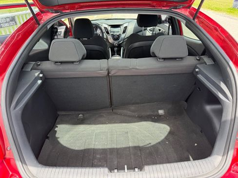 Used 2013 Hyundai Veloster RE:MIX Edition FWD image 38