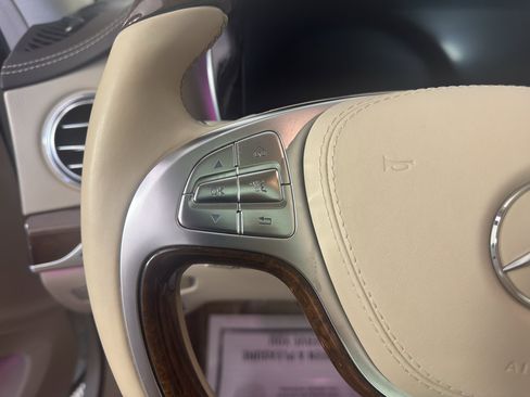 Used 2014 Mercedes-Benz S 550 Sedan image 19