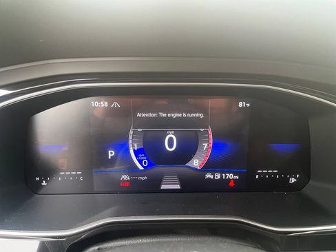 Certified 2024 Volkswagen Jetta SE FWD image 23