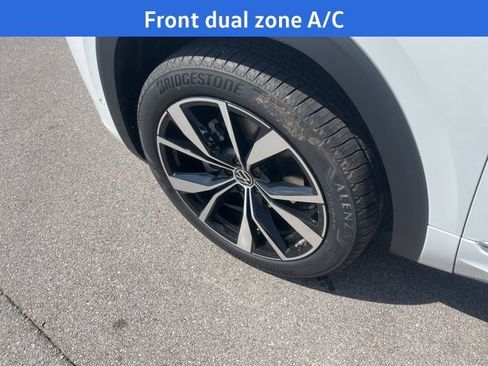 New 2026 Volkswagen Atlas Cross Sport SEL Premium R-Line image 5