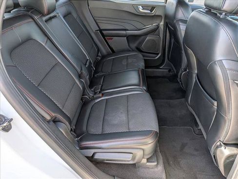 Used 2023 Ford Escape ST-Line FWD image 19