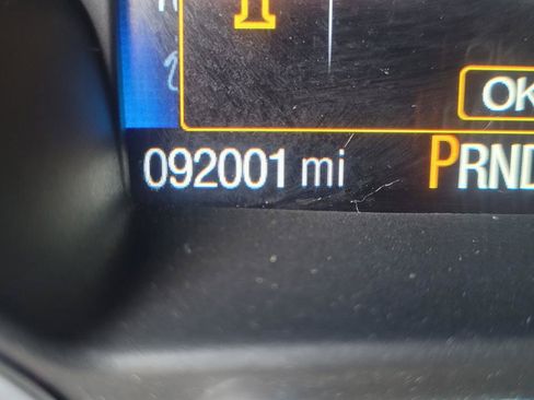 Used 2017 Ford Escape SE AWD/4WD image 16