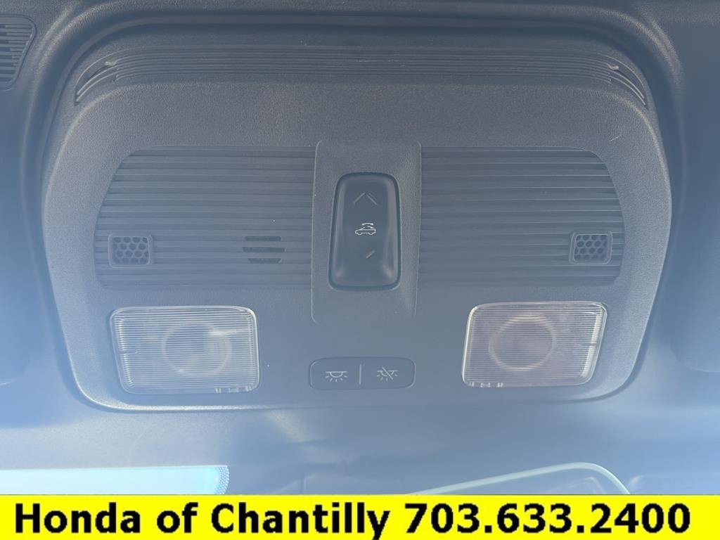 Used 2025 Ford Mustang Premium RWD image 17