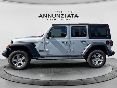 Used 2022 Jeep Wrangler Unlimited Sport AWD/4WD image 2