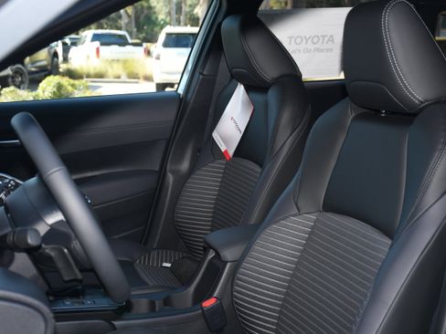 New 2026 Toyota Corolla Cross XSE image 7