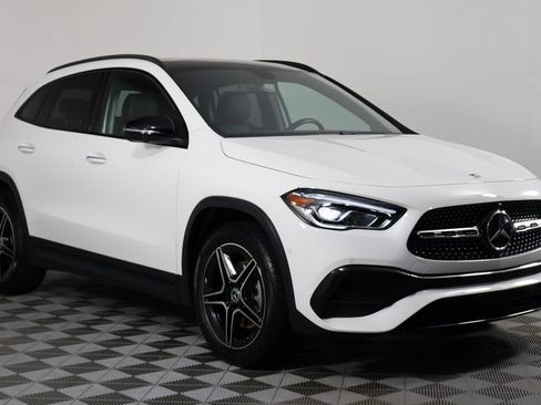 Certified 2023 Mercedes-Benz GLA 250 4MATIC image 3