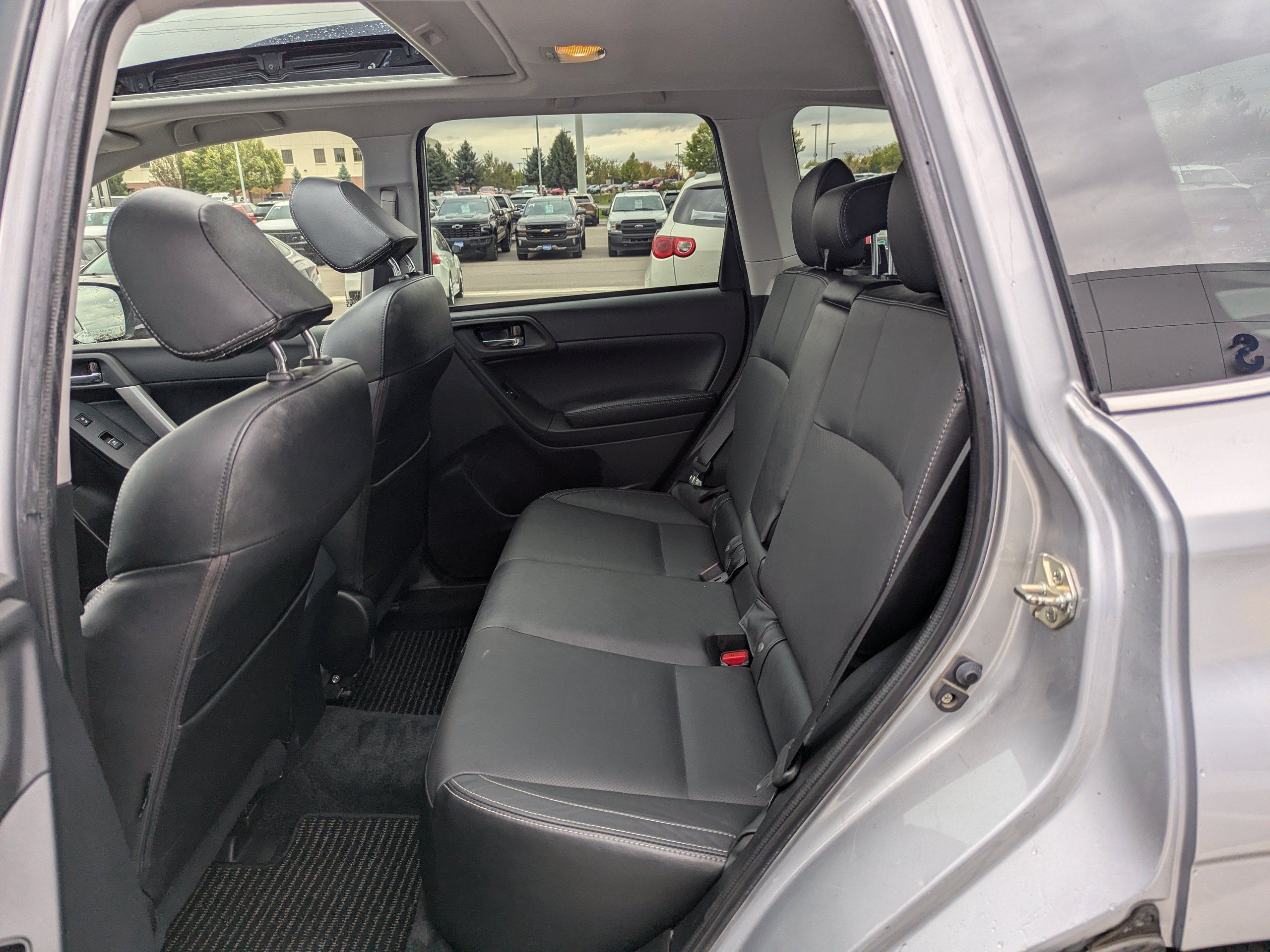 Used 2018 Subaru Forester 2.5i Limited w/ Popular Package #2 AWD/4WD image 29