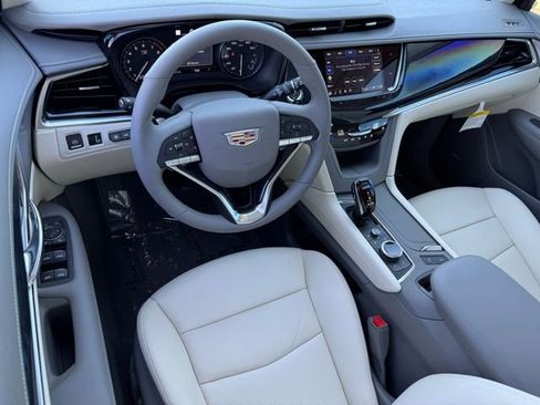 New 2025 Cadillac XT6 Premium Luxury w/ LPO, ONYX Package image 23