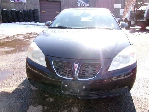 Used 2008 Pontiac G6 GT w/ Premium Package FWD image 6