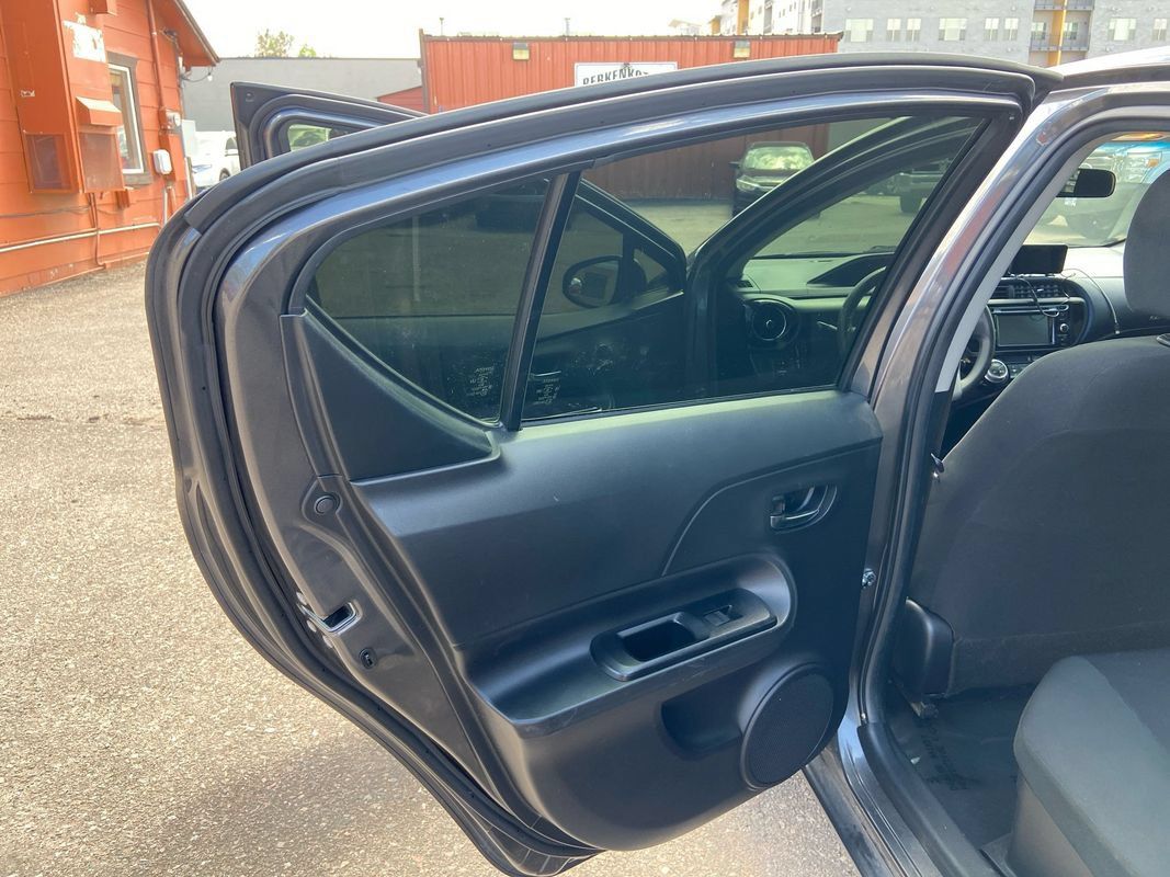 Used 2016 Toyota Prius C Two FWD image 17