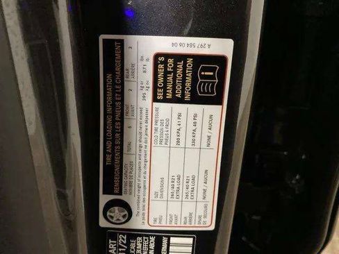 Used 2023 Mercedes-Benz EQS 580 4MATIC Sedan image 92