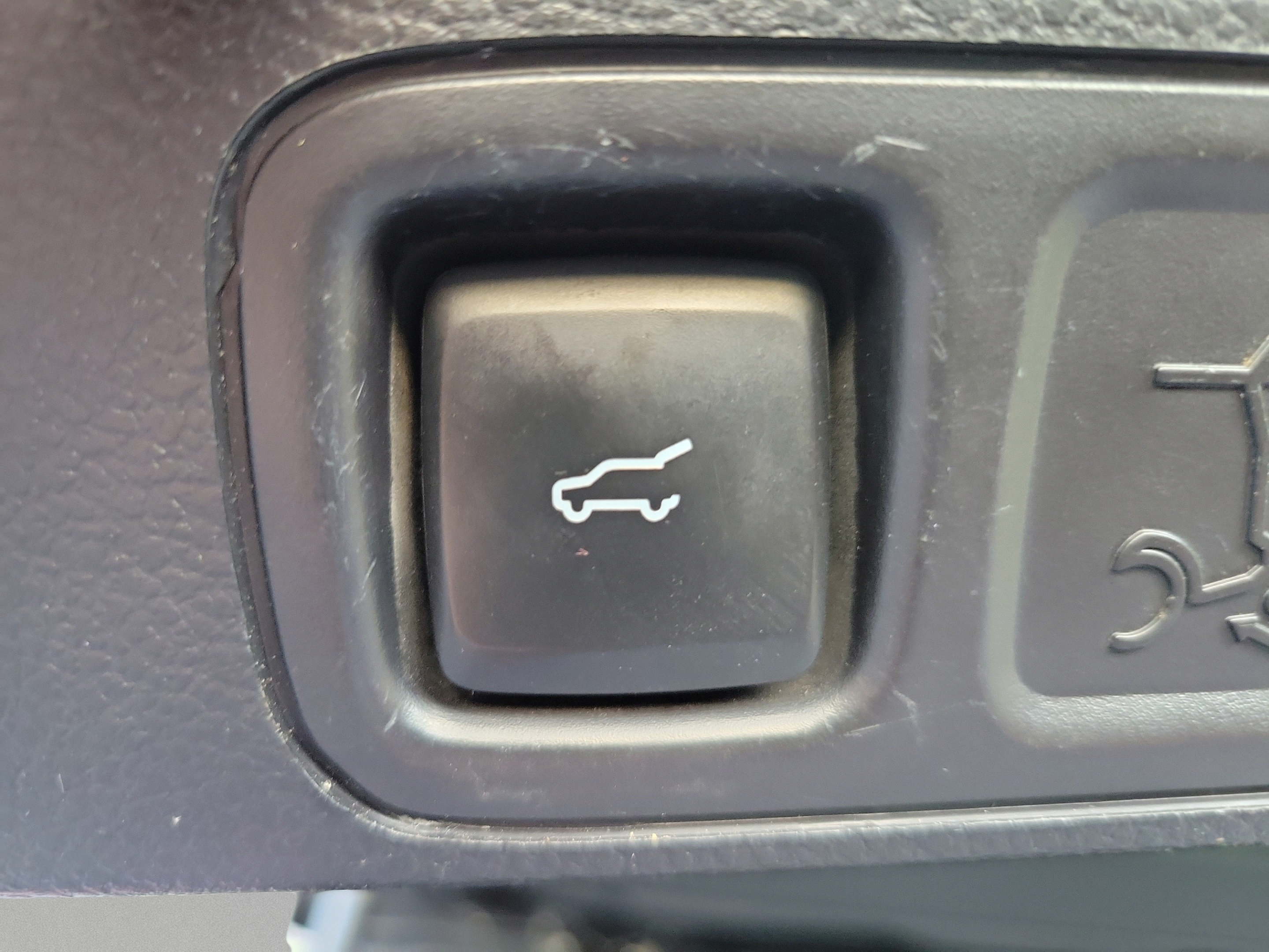 Used 2020 Ford Expedition Max Limited w/ Equipment Group 302A AWD/4WD image 9