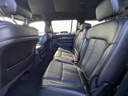 Used 2024 Jeep Wagoneer L Series III w/ Flexible Seating Group image 12