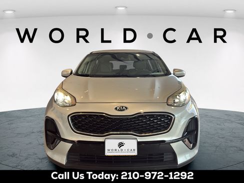 Used 2020 Kia Sportage LX FWD image 9