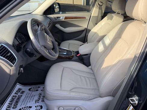 Used 2011 Audi Q5 2.0T Premium image 15