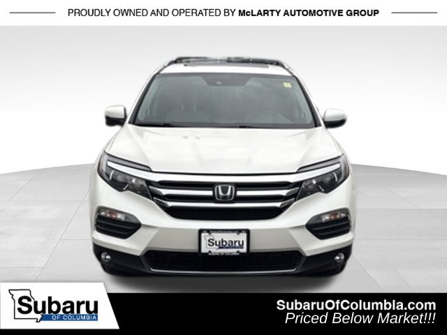 Used 2017 Honda Pilot Touring image 2
