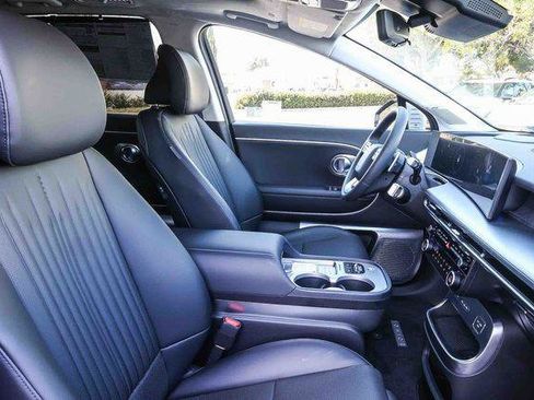 New 2026 Hyundai Ioniq 9 Calligraphy AWD/4WD image 18