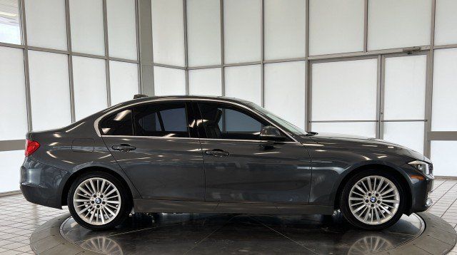 Used 2013 BMW 328i Sedan RWD image 8