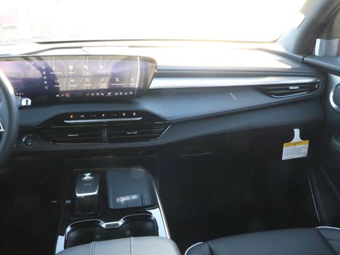 New 2026 Buick Enclave Avenir w/ Super Cruise Package image 11