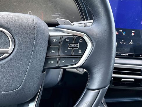 Used 2025 Lexus RX 350 Premium w/ Accessory Package (Z1) image 23