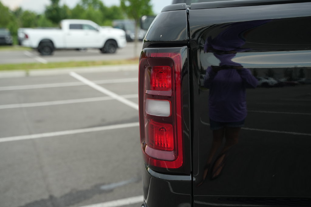 New 2026 RAM 1500 Express AWD/4WD image 43