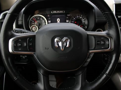 Used 2019 RAM 1500 Laramie image 20