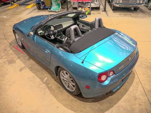 Used 2005 BMW Z4 2.5i RWD image 16