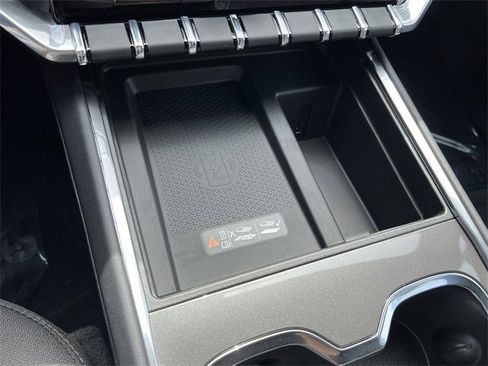 New 2025 GMC Acadia Elevation w/ Black Edition image 19