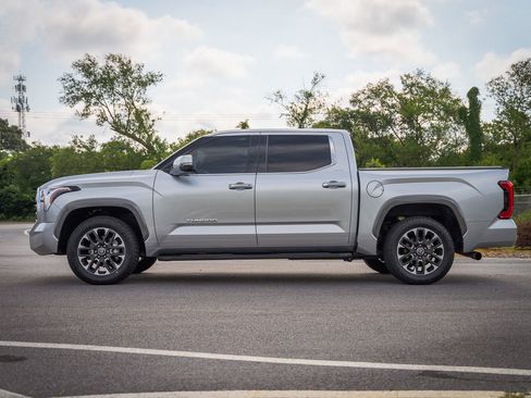 Used 2023 Toyota Tundra Limited w/ Power Package RWD image 6