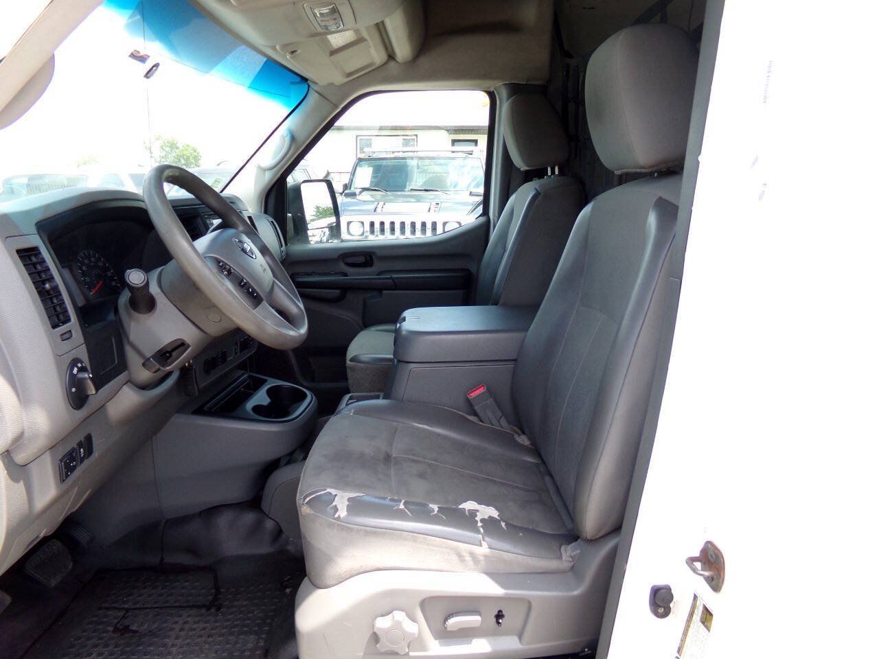 Used 2016 Nissan NV 2500 SL w/ Technology Package RWD image 5