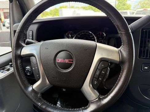 Used 2014 GMC Savana 3500 LT w/ LT Preferred Equipment Group RWD image 12