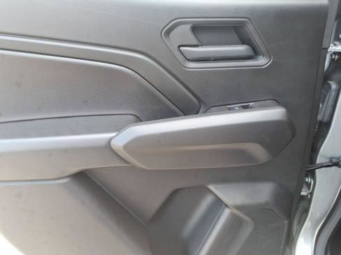 Used 2025 Chevrolet Colorado Trail Boss AWD/4WD image 11