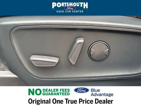 Certified 2022 Ford Escape SEL w/ SEL Stealth AWD Package image 22