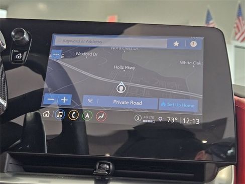 Used 2021 Chevrolet Corvette Stingray Premium Conv w/ Z51 Performance Package image 22