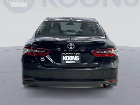 Used 2024 Toyota Camry LE image 11