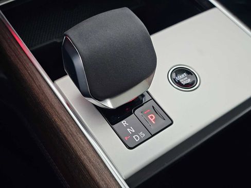 New 2025 Land Rover Range Rover Autobiography image 29