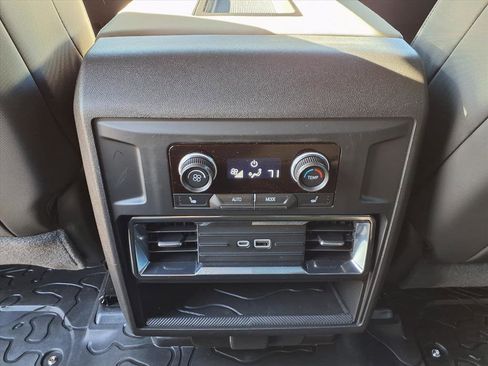 New 2026 GMC Hummer EV 4x4 Crew Cab image 11