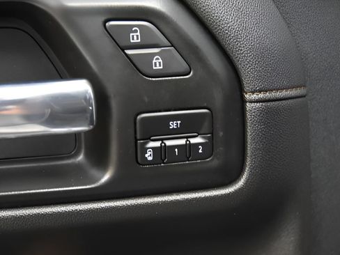 Used 2020 GMC Sierra 1500 AT4 w/ AT4 Premium Package AWD/4WD image 19